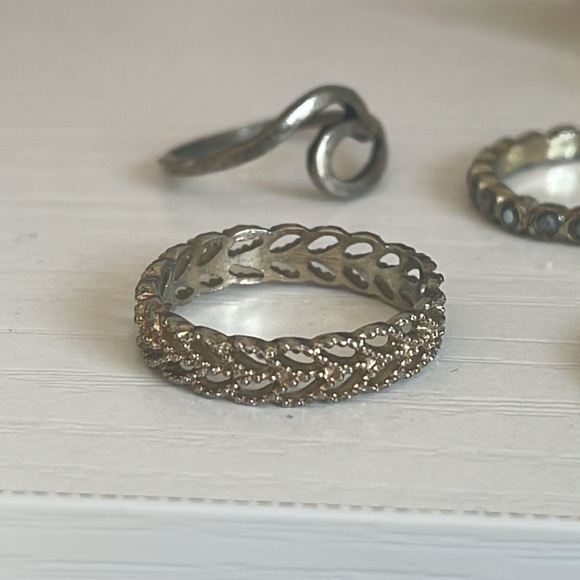 Rings, Rings, Rings! - Picture 8 of 10